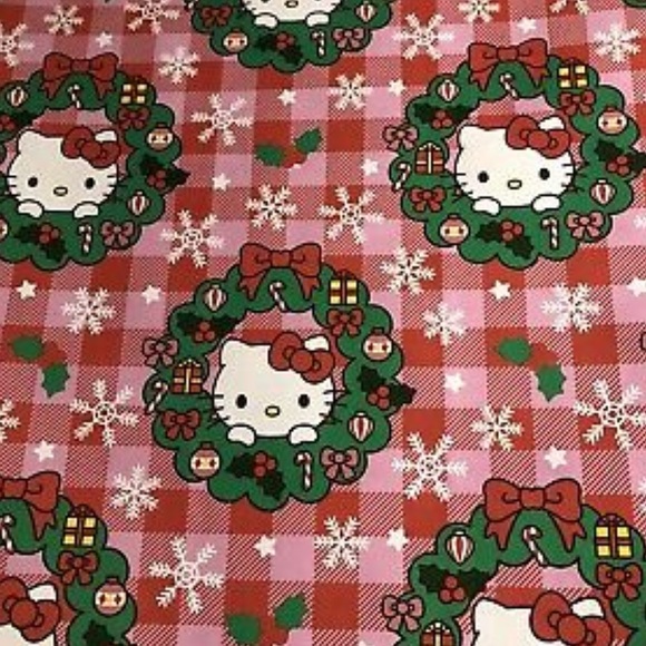 (2 ROLLS) Hello Kitty Christmas Wrapping Paper - Picture 4 of 5